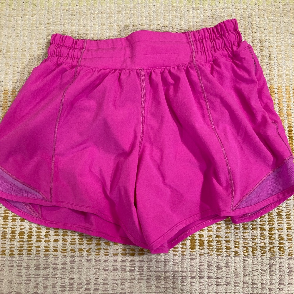 Lululemon Hotty Hots RARE COLOR